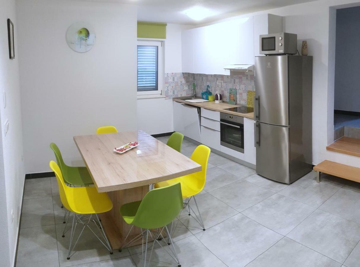סלאטינה Villa Freya - Vacation House מראה חיצוני תמונה